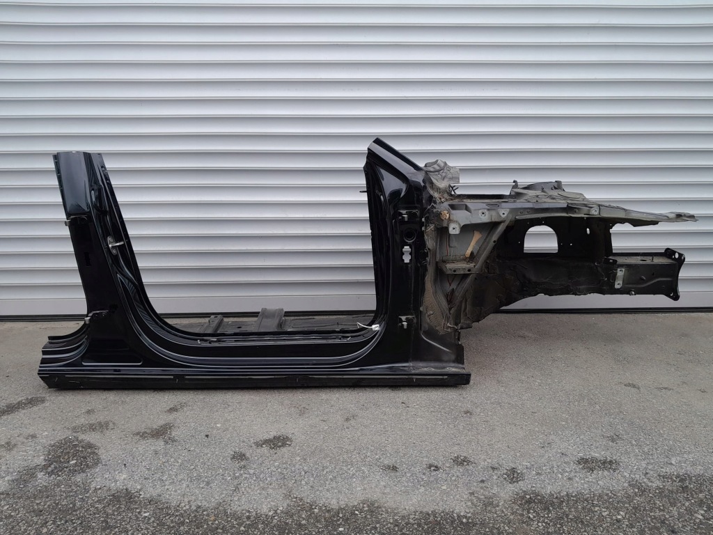 фото №1, Audi a4 b9 lift sedan чверть лонжерон поріг блок двигуна права перед ly9t