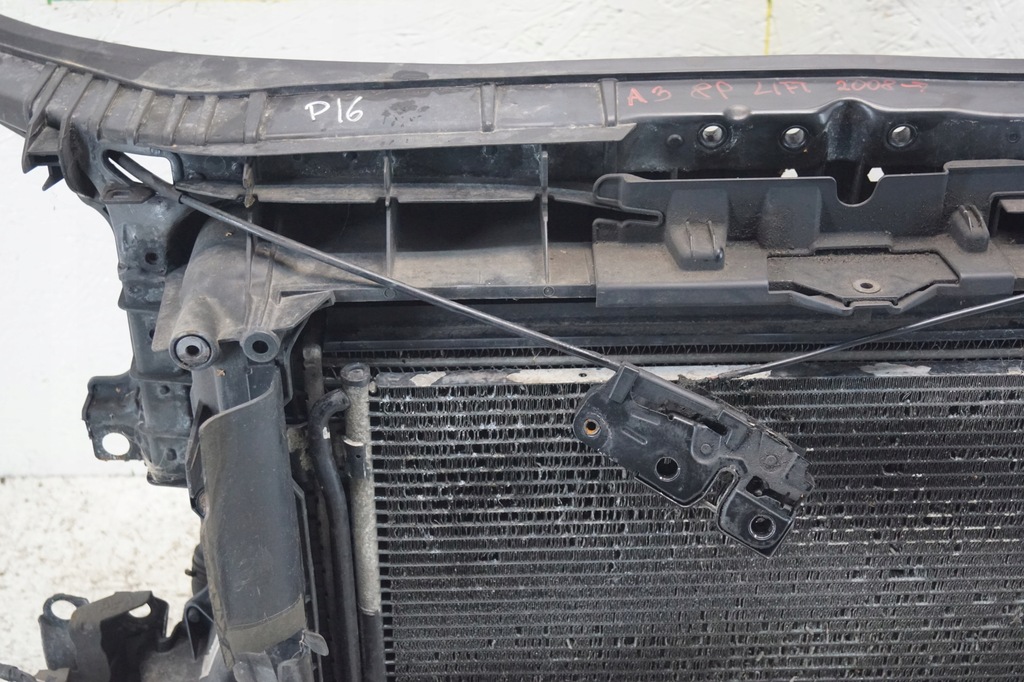 фото №5, Pas передний радиатор audi a3 8p lift 08 - fsi