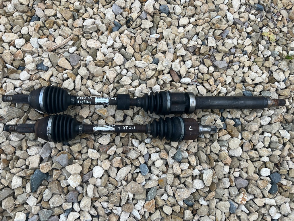 фото №1, Ford fiesta mk7 приводной вал правая 1.4 tdci