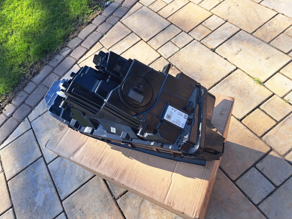 фото №3, Mercedes gla w247 rok 2021p.prawa лампа led a2479065006