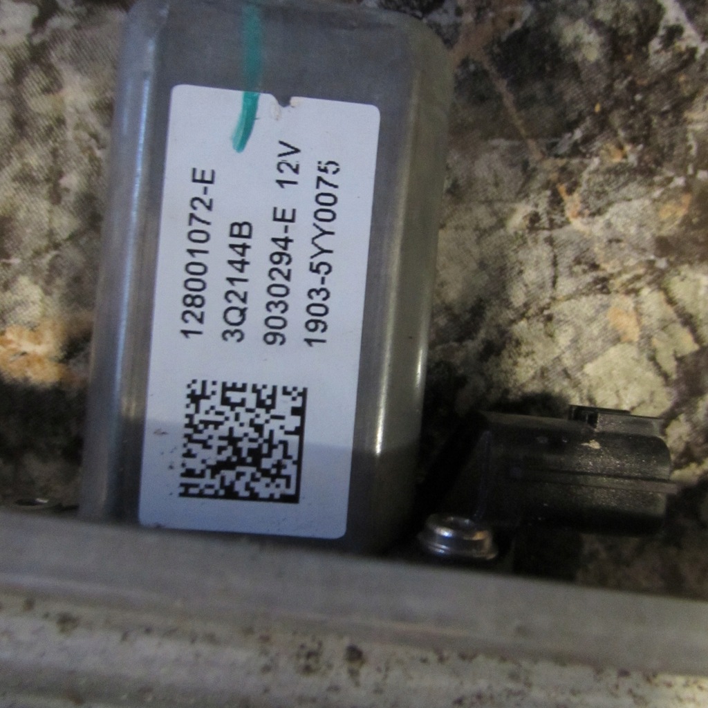 фото №4, Подъемник стекло правый перед renault zoe