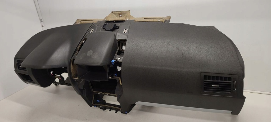 фото №11, Панель приладів консоль ремені opel zafira b 1,9 cdti