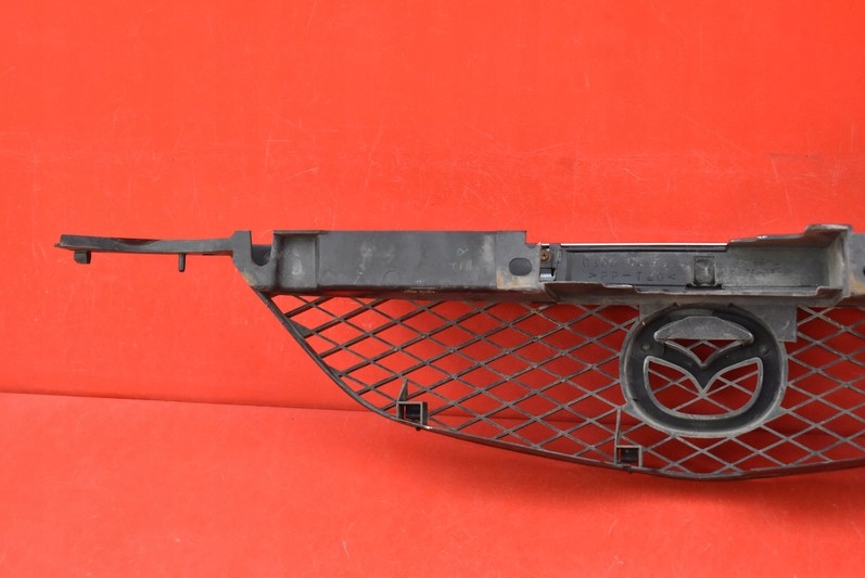 фото №7, Решітка радіатора решітка радіатора czarna c10050712 mazda premacy 1 i 99-01