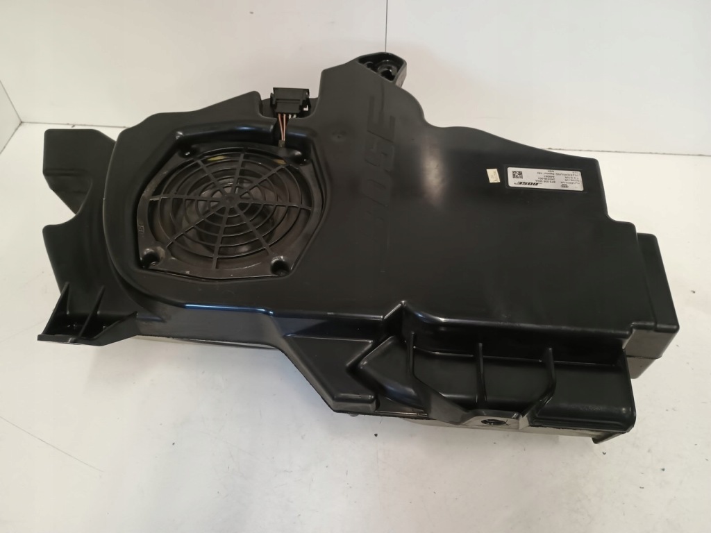 Купить Сабвуфер bose 8p3035382a audi a3 8p 3d