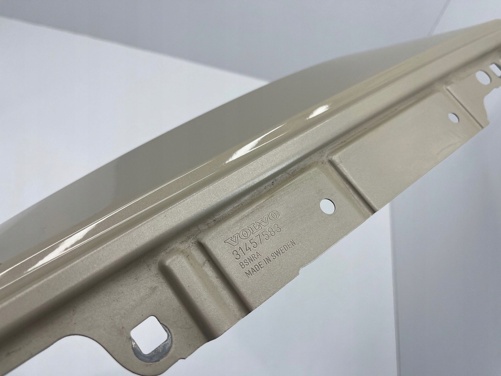 фото №15, Крыло левая сторона 743 sand dune volvo xc40 31457583 бензин