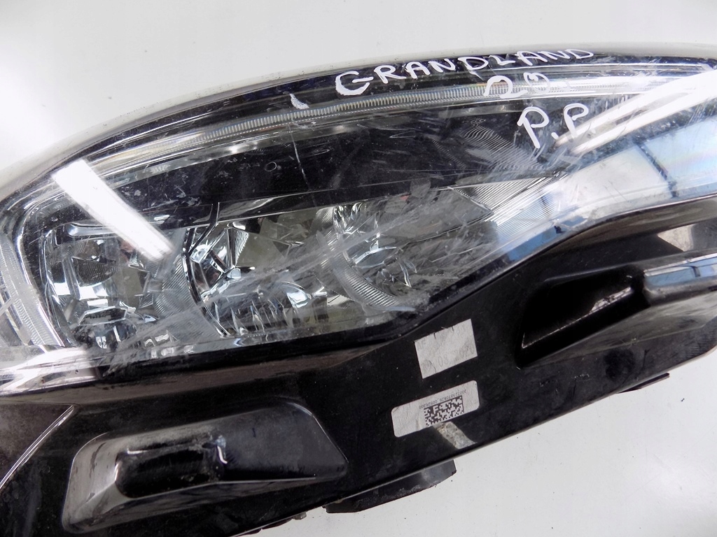 фото №11, Grandland x 20r лампа правая перед led