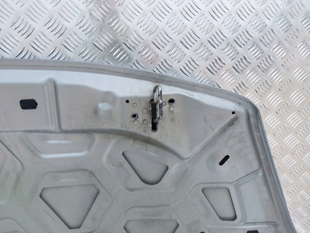 фото №10, 1. капот кришка двигуна 30779059 volvo s60 ii v60 i 477-46