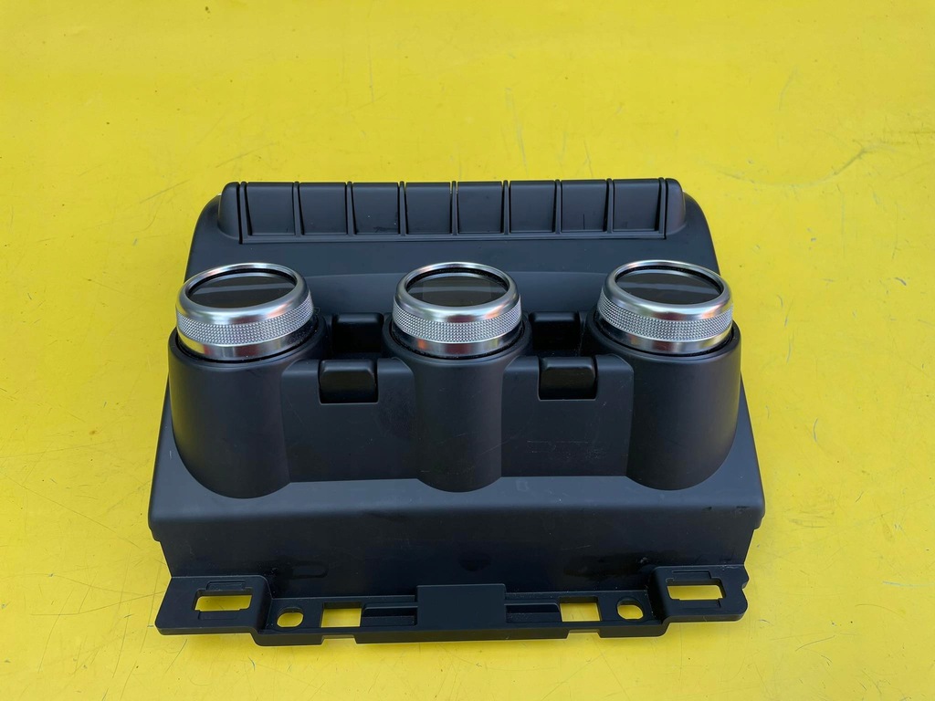 фото №1, Renault clio v панель кондиционера e-tech