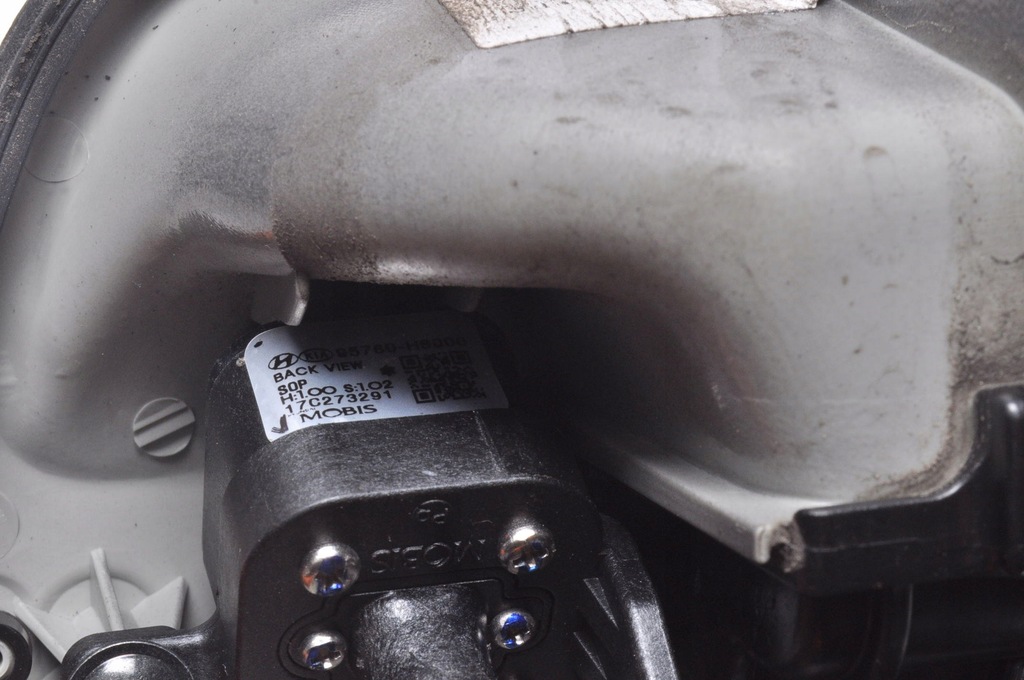 фото №9, Kia rio iv камера заднього виду 95760-h8000 мікровимикач