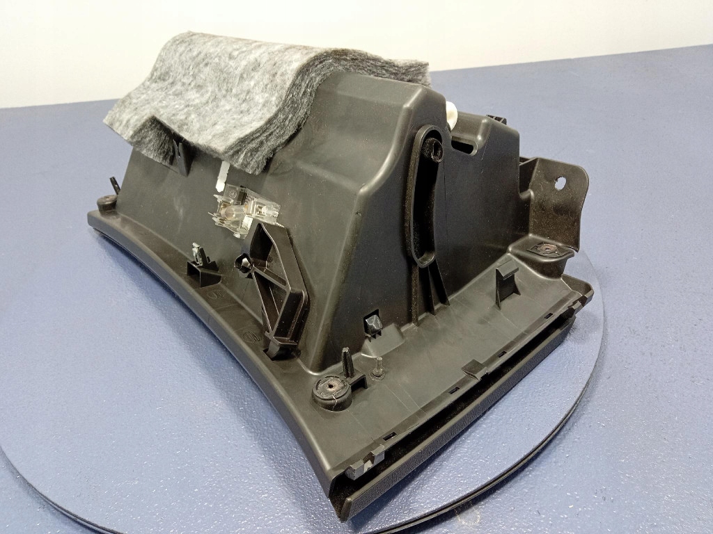 Купити Opel zafira c iii рестайлінг  2016- бардачок пасажира 1130242x