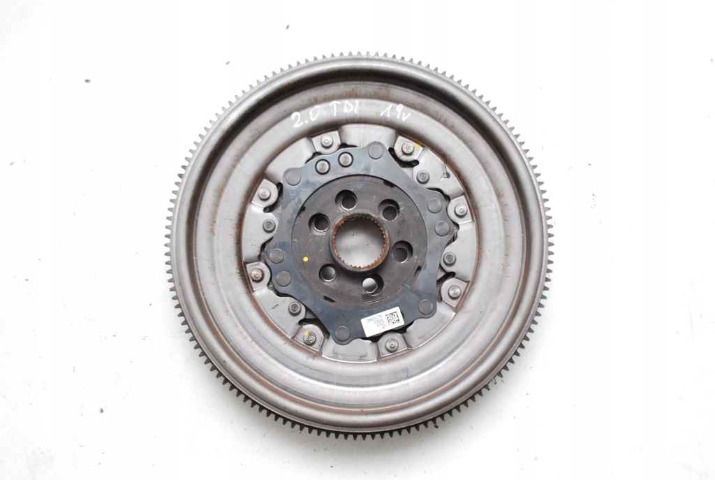 фото №1, Колесо двухмассовый 04l105266af