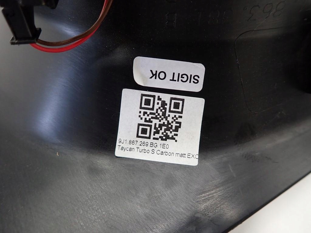 фото №8, Молдинг захист поріг лівий перед 9j1863381b porsche taycan turbo s 20r