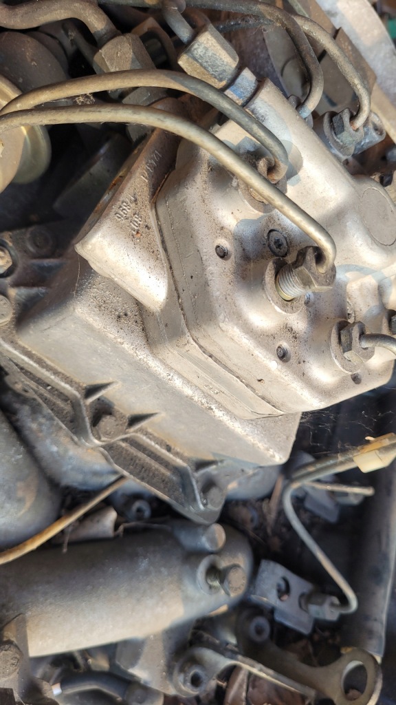 Mercedes r107 w126 sl slc двигатель kompletny m117 560 11796712041603800 k-jet в Украине