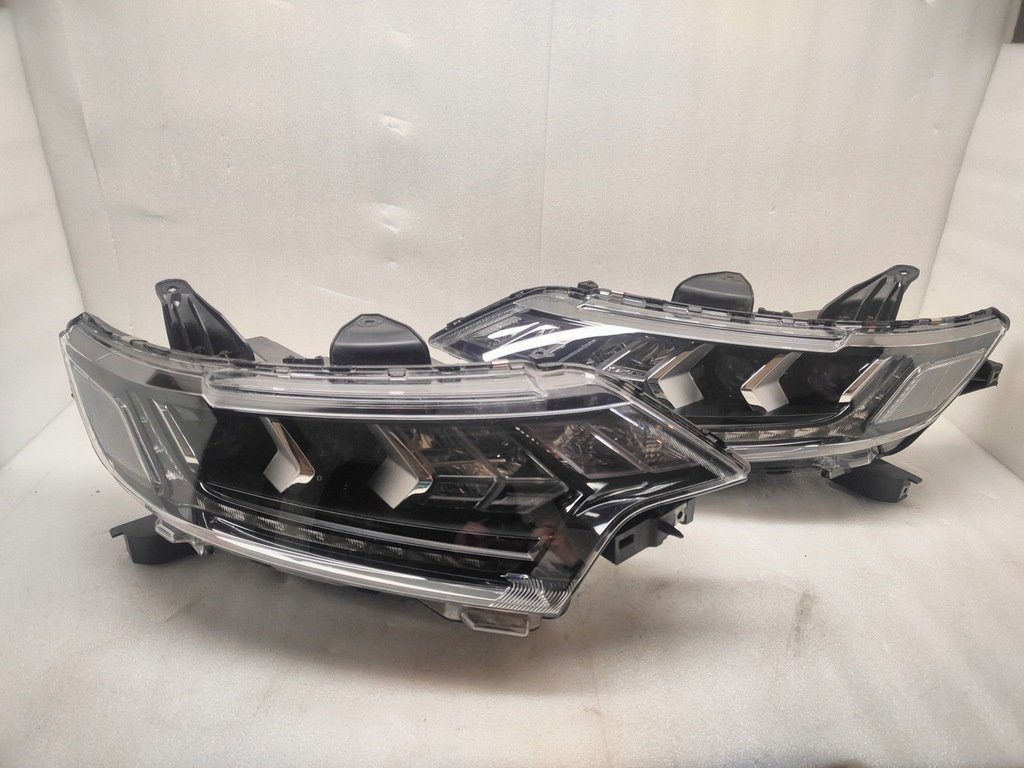 фото №1, Mitsubishi outlander iii lift full led комплект лампа перед 8301d3