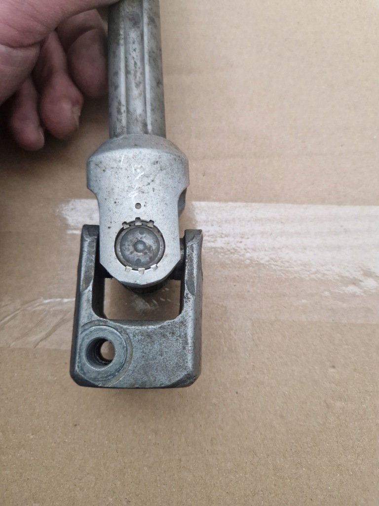 фото №4, Alfa romeo giulia крестовина колонки рулевого