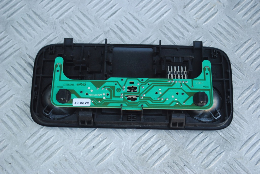 фото №5, Лампа освещение кабины 1q0947105d vw eos