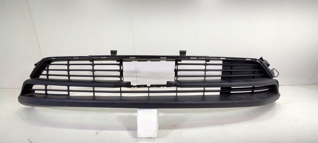 фото №1, Решітка середня opel grandland x радар yp00024877