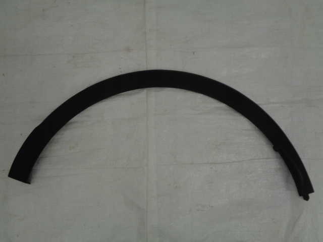 фото №1, Renault captur молдинг крыла левая задняя задняя