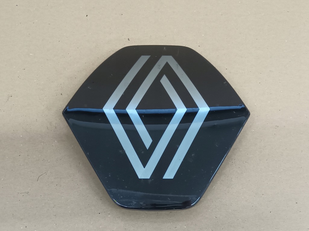 Купить Решётка  renault megane v e-tech решётка радиатора эмблема logo значок