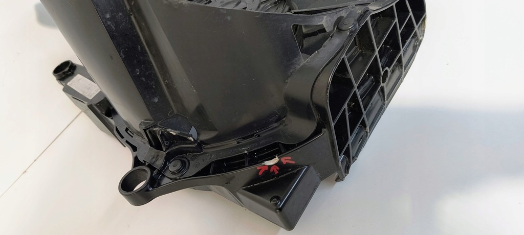 фото №11, Вентилятор правий porsche taycan 9j1 audi e-tron rs 4j3