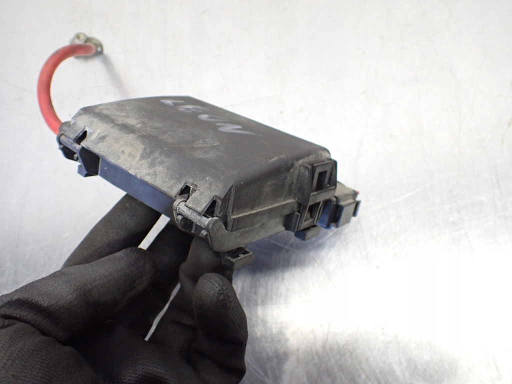 фото №6, Коробка запобіжників акумулятор seat leon 1.9