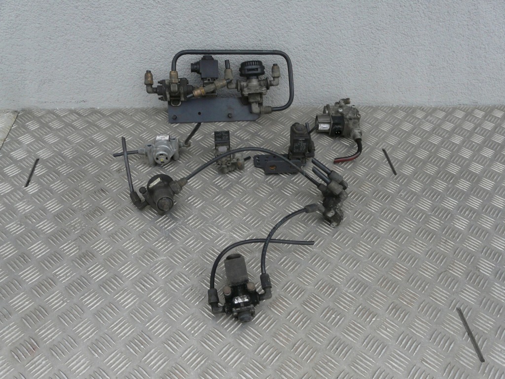 фото №3, Клапан клапаны катушки воздуха scania 4 r