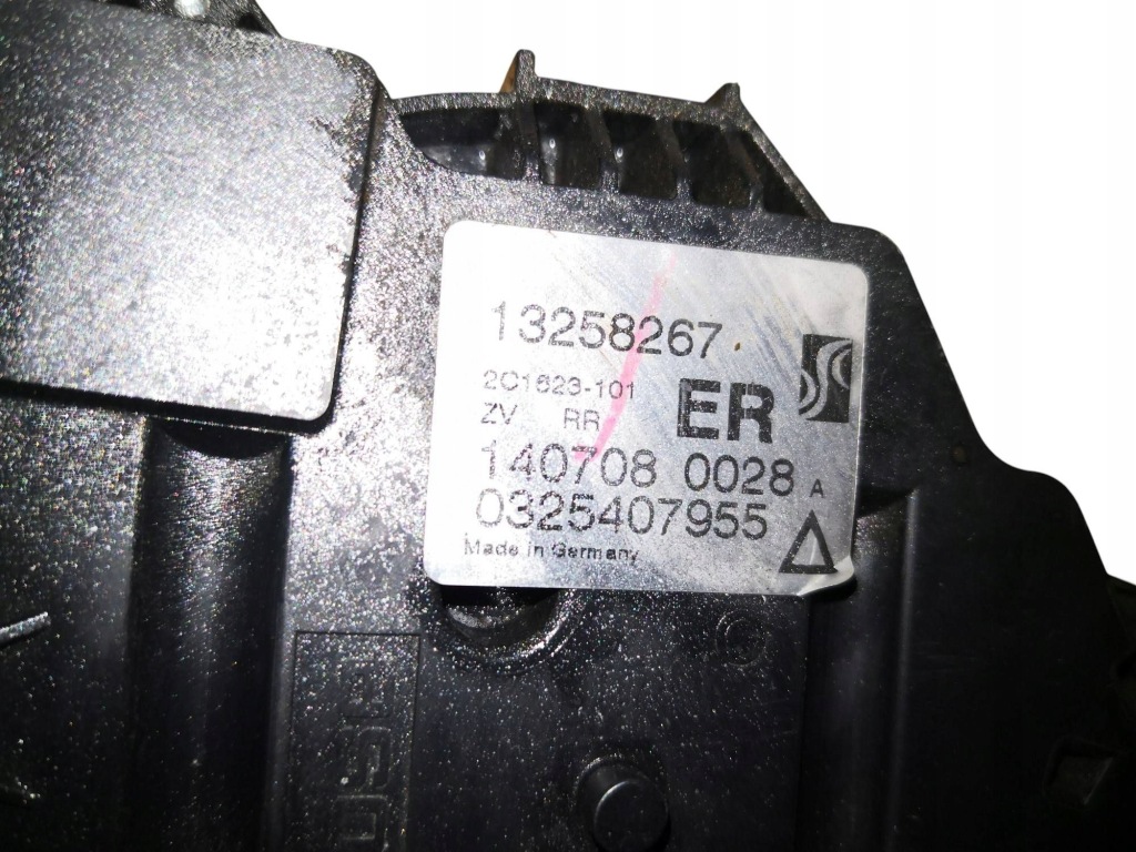 Замок дверь задних правых opel corsa d eu европа 13258267 Цена