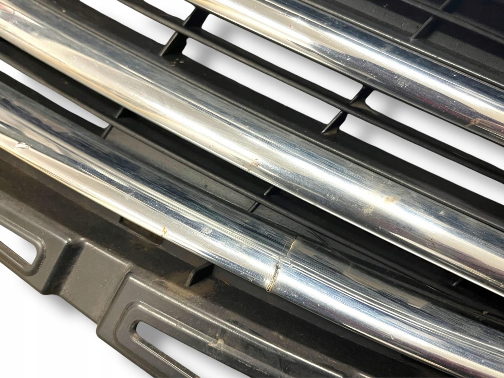 Решётка радиатора радиатора opel insignia a 2011 13282567 Цена