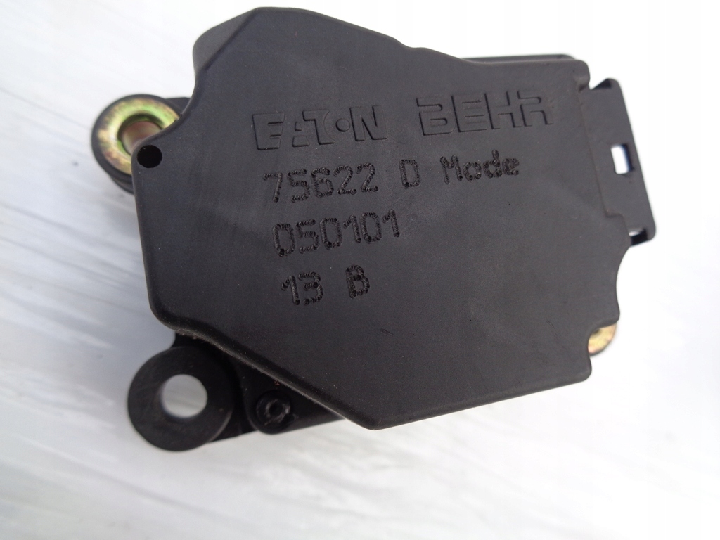 фото №13, Моторчик кришки обдув обігрівача volvo v70 ii