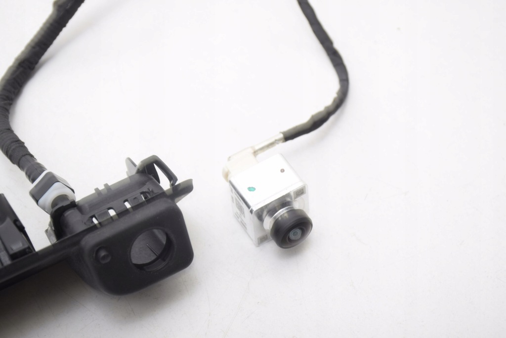 фото №8, Bmw f70 g60 u06 u11 камера заднего вида крышки багажника ручка ручка