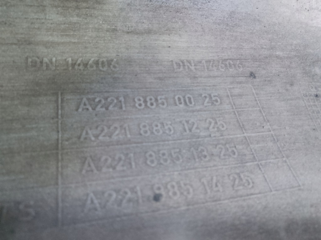 фото №16, Mercedes s w221 06- бампер перед передний amg