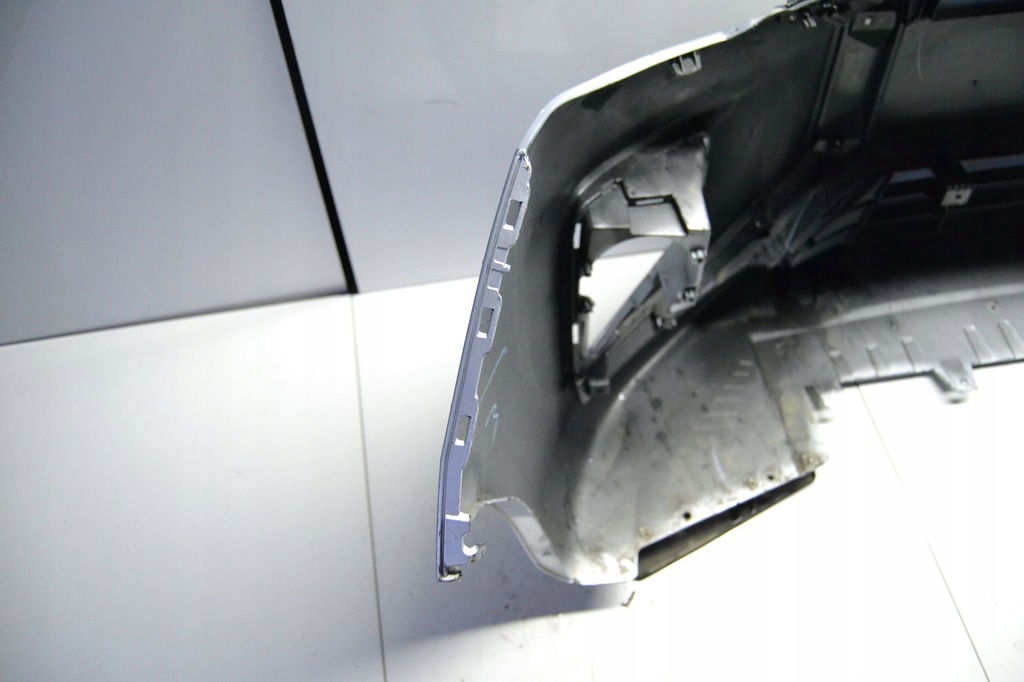 фото №7, Mitsubishi space star 2020 бампер передний