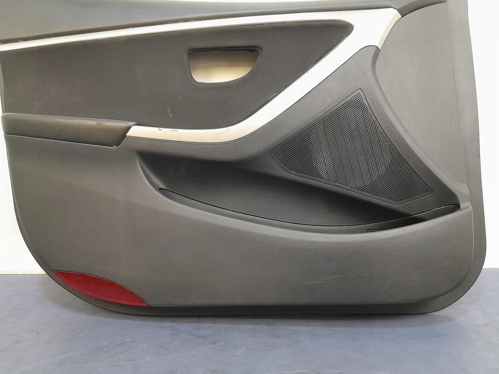 фото №5, Hyundai i30 ii lift обивка дверь перед левая