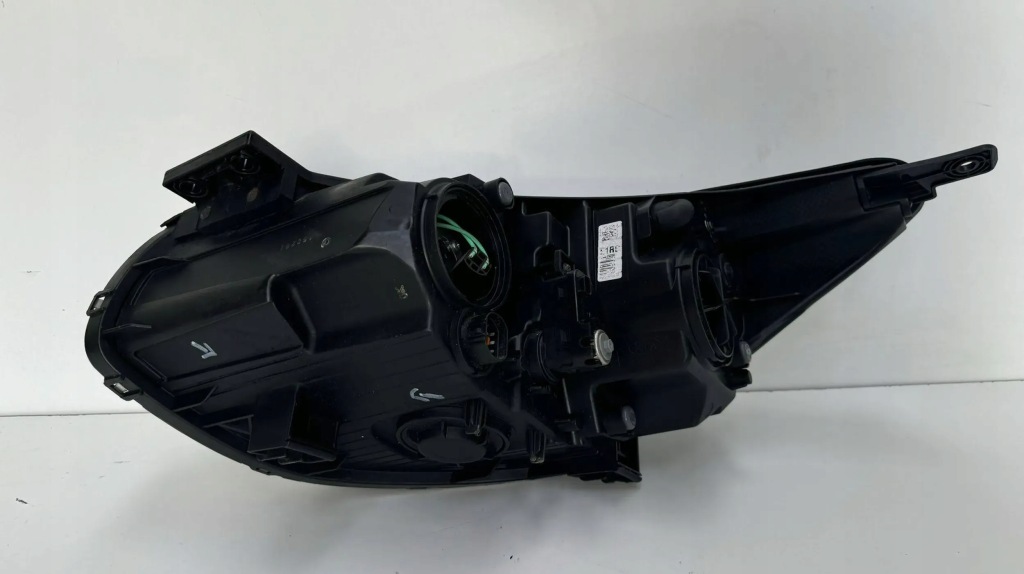 фото №5, Kia soul лампа правая перед передняя led 92102-e4