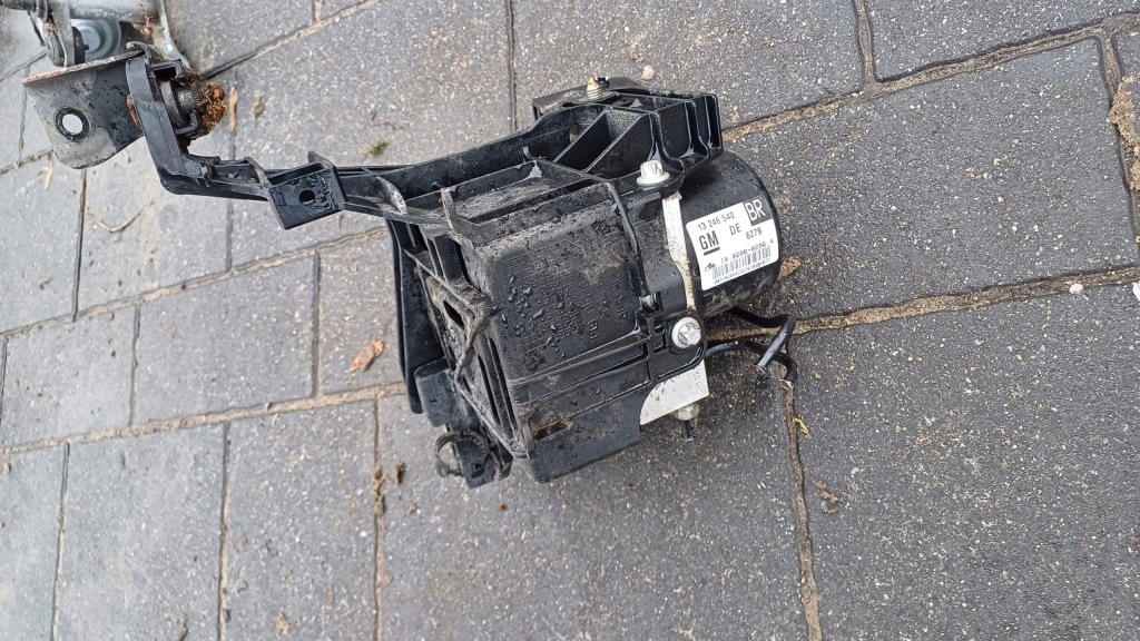 фото №1, Насос abs opel zafira b 13246540br