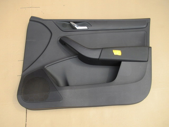 фото №1, Обшивка обивка дверь правый перед skoda rapid 5jb