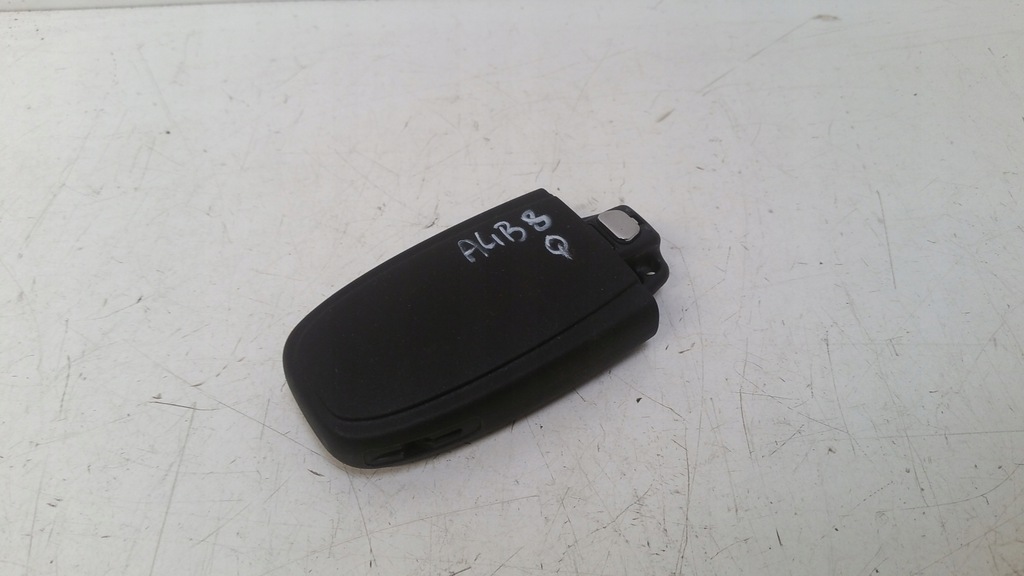 фото №1, Ключ pilot 8k0959754h audi a4 b8