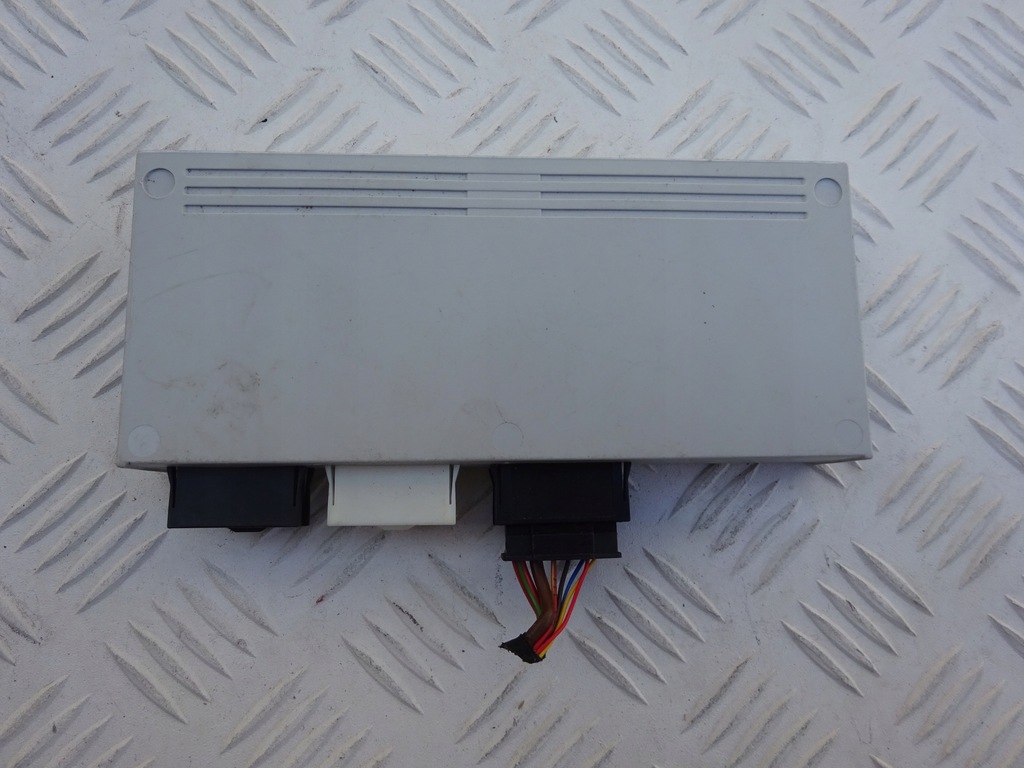 фото №1, Bmw 2 f45 модуль електричний кришки задня