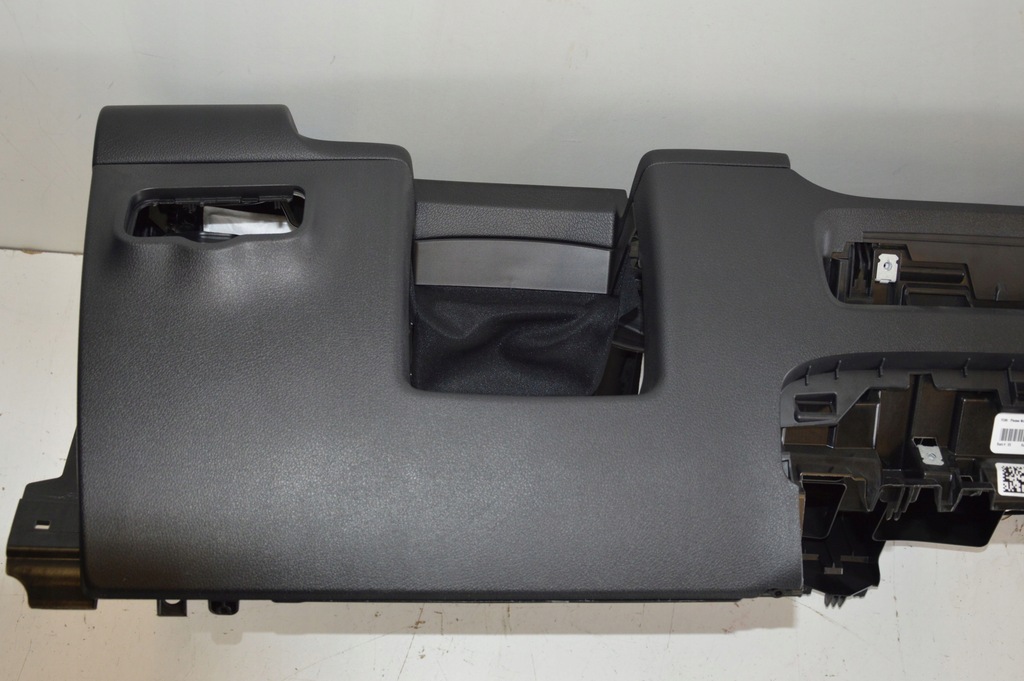 фото №11, Mercedes консоль приборная панель приборная панель кожа серая nić eqb x243 243