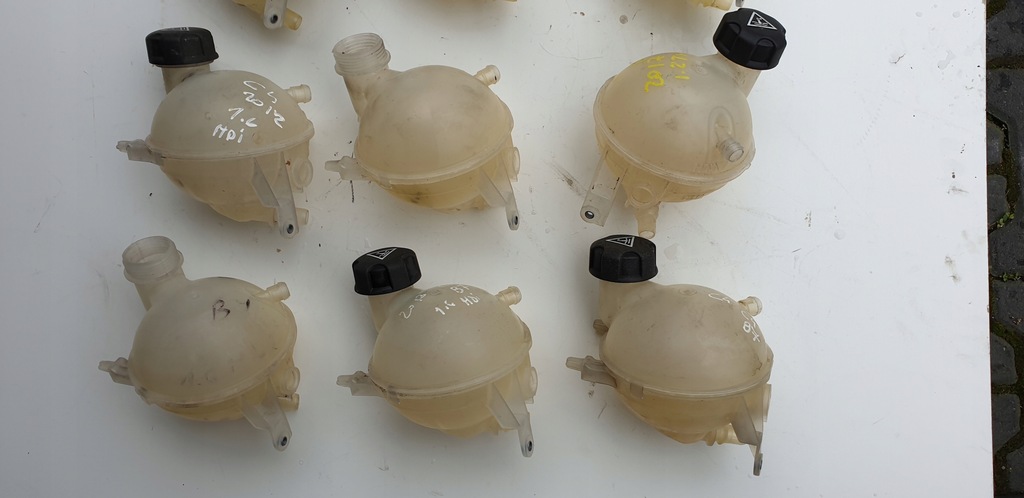 фото №7, Бачок расширительный citroen c4 ii ds4 2010-2018 9680996380