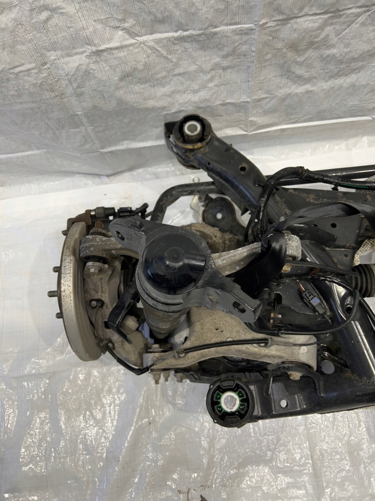 Jaguar e-pace балка подвеска oś задняя задняя kpl Оригинал