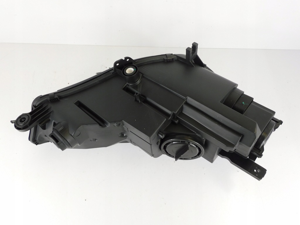 фото №9, Audi a4 b9 8w лампа ліва ксенон led 8w0941005