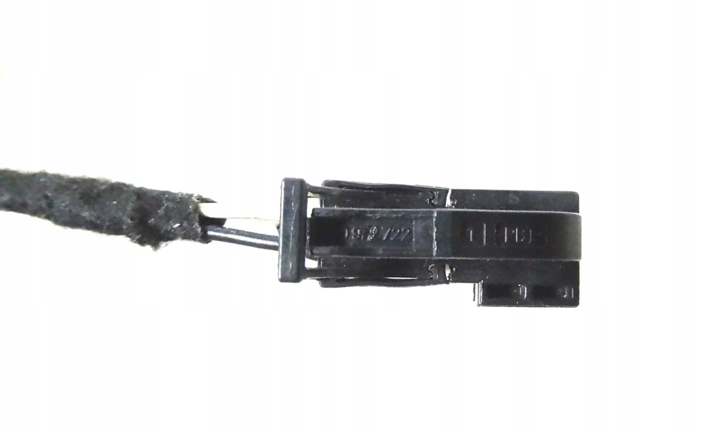 фото №4, Штекер audi a1 11-