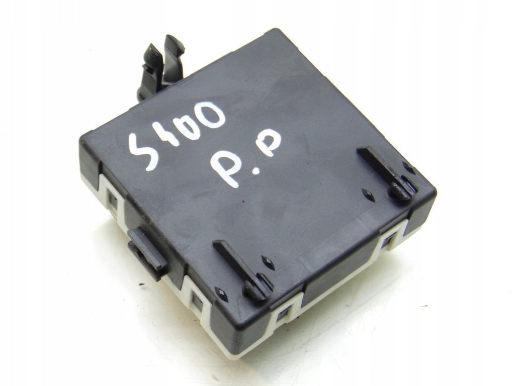 Купить Модуль дверь правая  перед mercedes w222 a2229001907