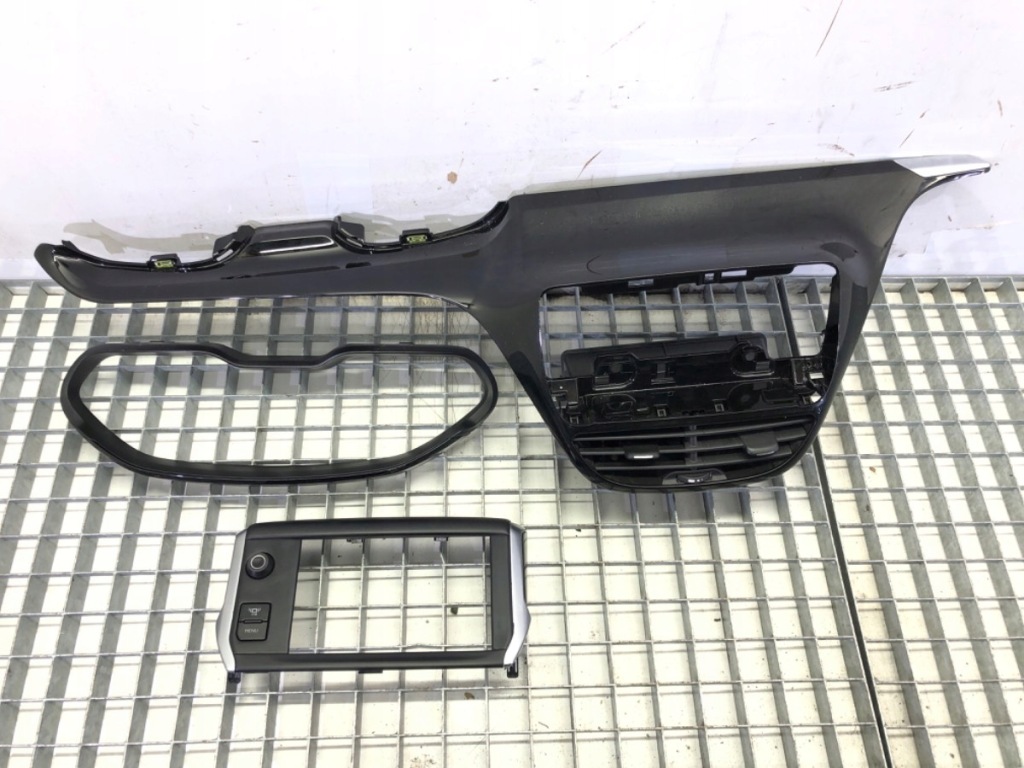 фото №3, Накладки dekor peugeot 208 i хетчбек