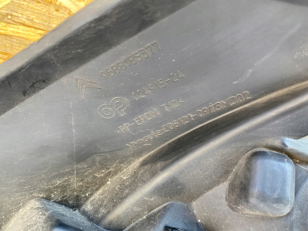 фото №12, Решітка радіатора решітка радіатора 9688185377 citroen ds4