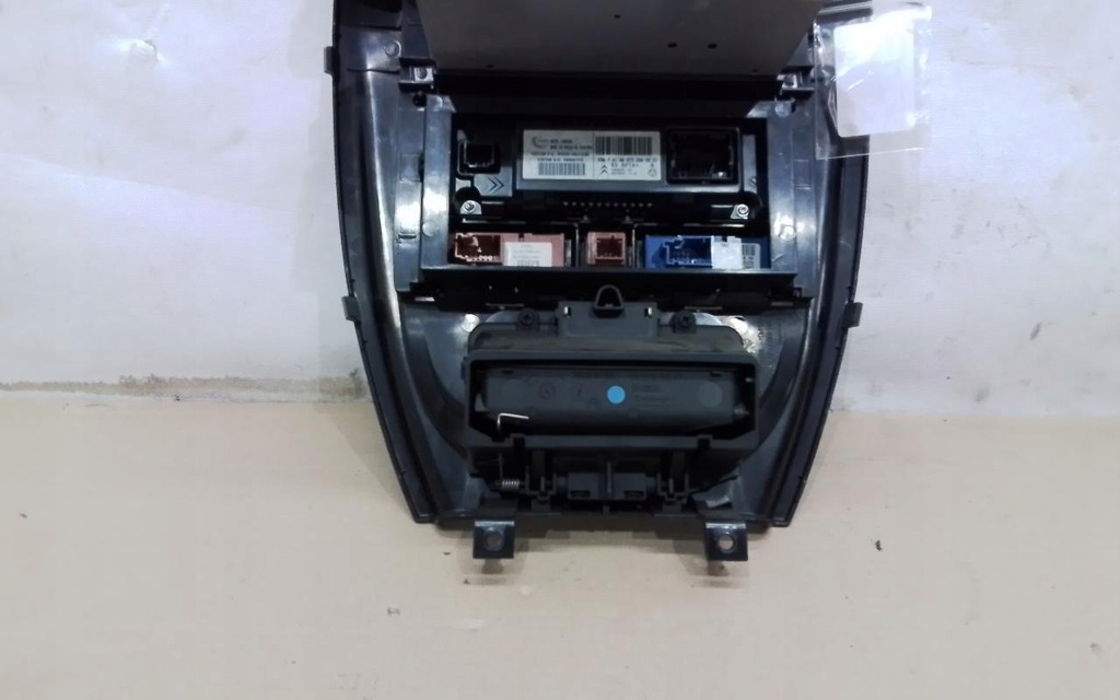 фото №5, Панель консоль середина kpl. citroen c5 96573328yw02