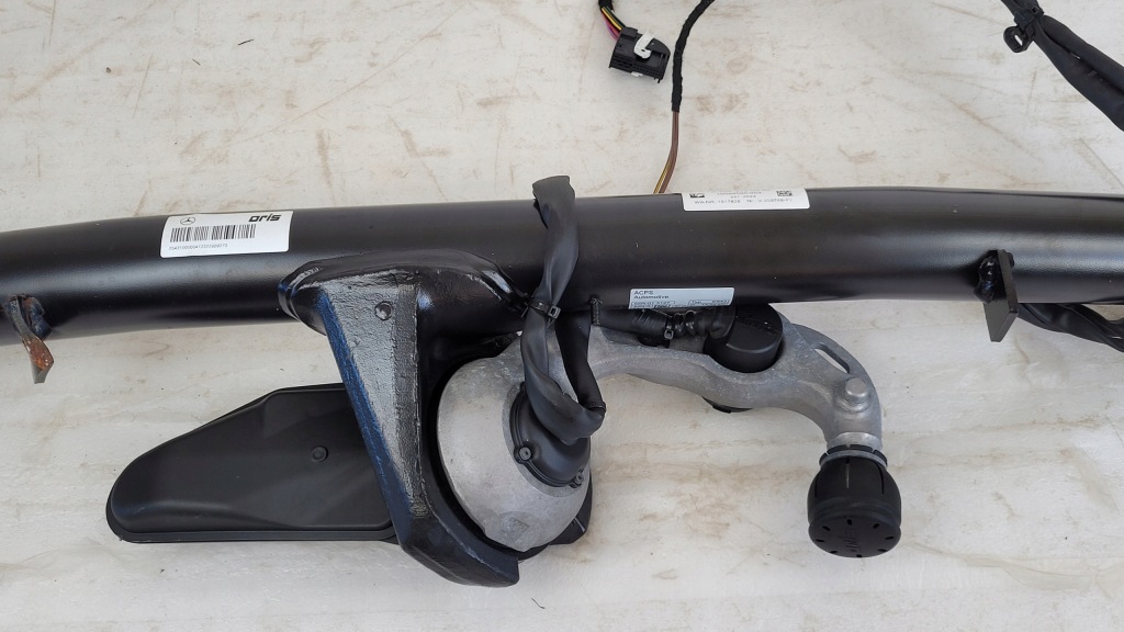 Фаркоп  буксирувальний oris джгут mercedes glc x254 2022- a2543100000 a2545403027 Недорого