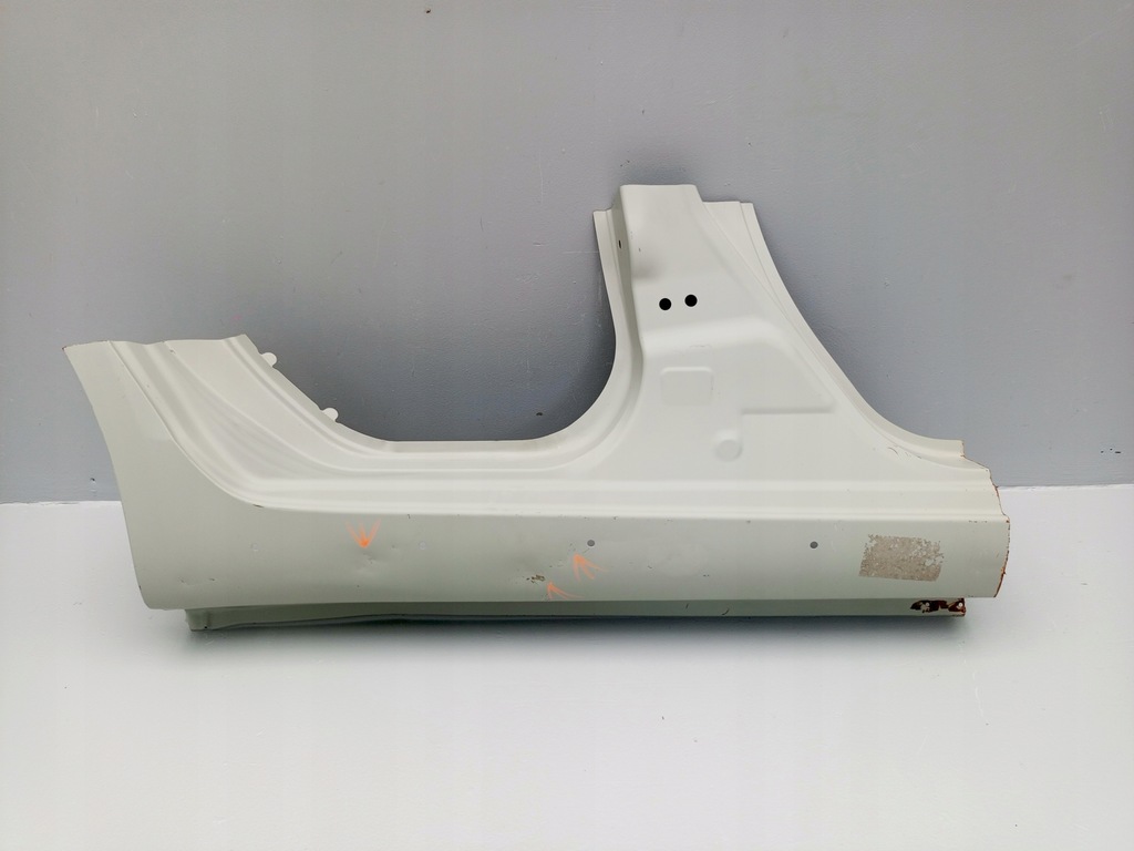 фото №10, Suzuki swift mk7 2010- порог блок двигателя обшивка правый задняя ÷