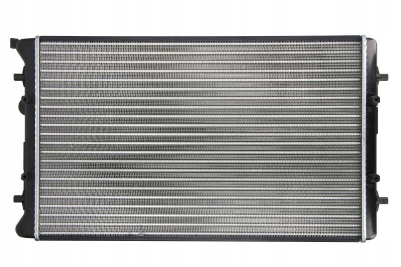 Радиатор двигателя nissens с Разборки